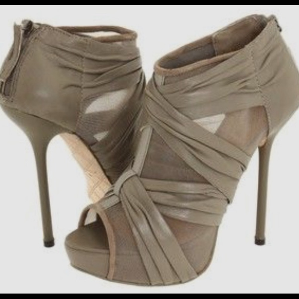L.A.M.B. Women Crepe Bootie boots Taupe Leather 7